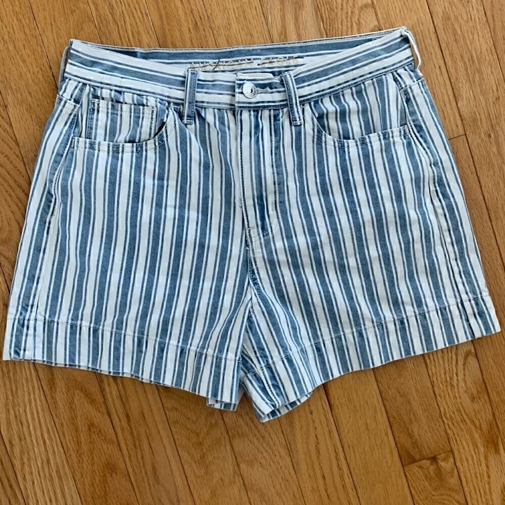 American Eagle Denim Shorts Blue Striped Sz 4 vintage nautical preppy tailgate